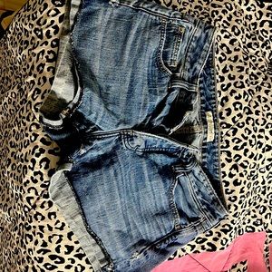 Abercrombie & Fitch Jean shorts
